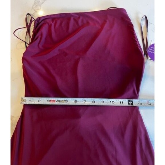 Windsor Lace-Up Maxi Formal Bodycon Dress Burgundy Size Large Brand New With Tag - Picture 5 of 13